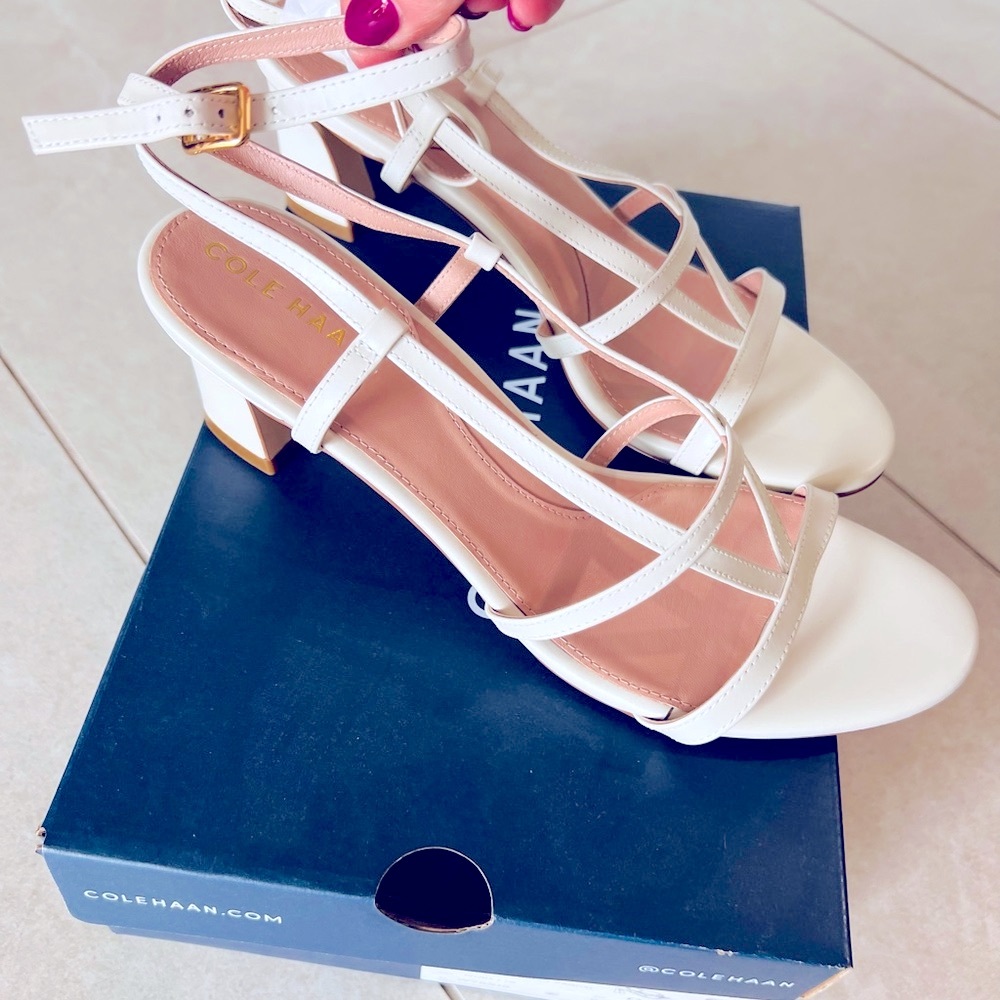 Cole Haan Women's IVORY Cream STRAPY Sandals SIZE 9 NEW IN BOX